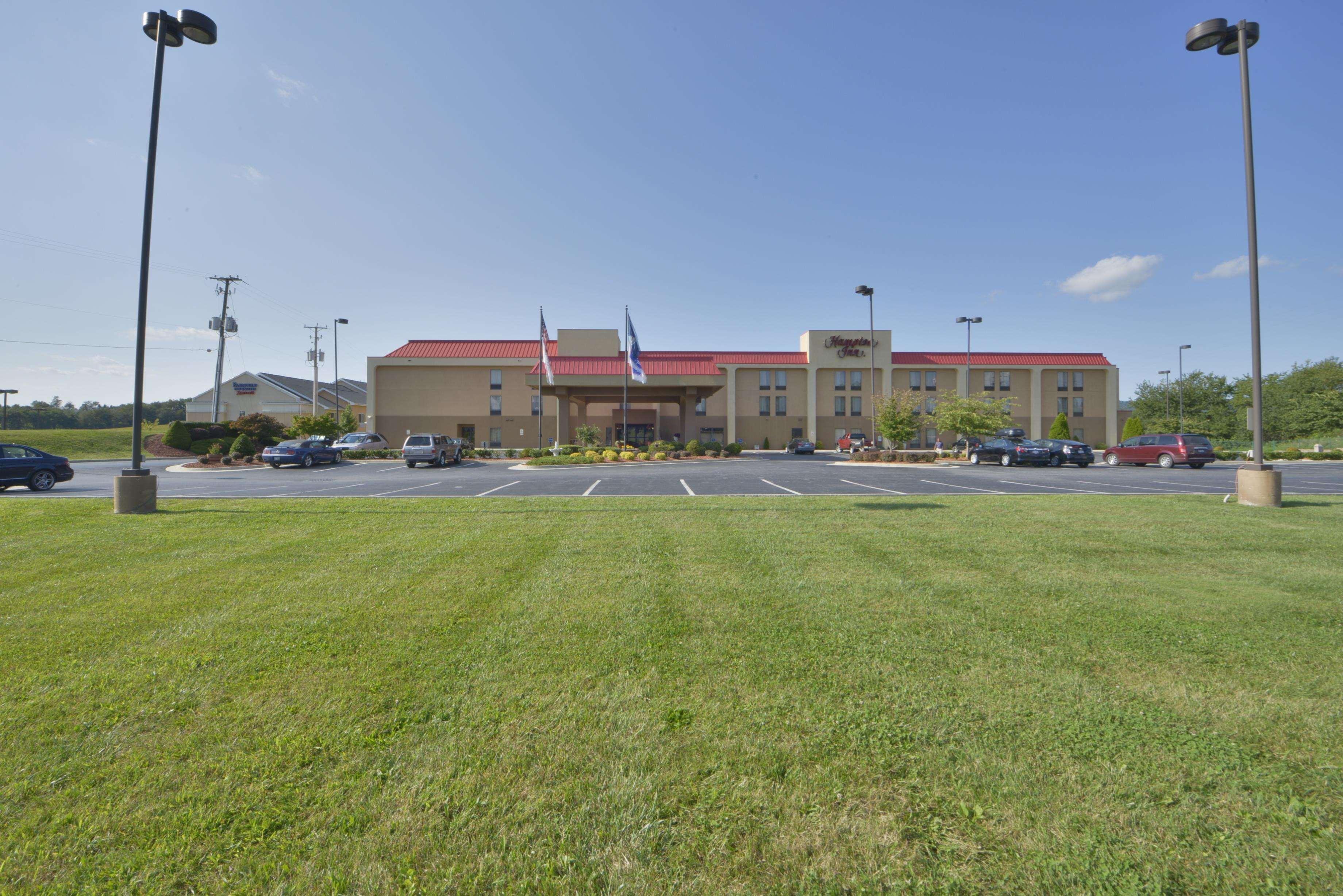 Hampton Inn Wytheville Exterior foto
