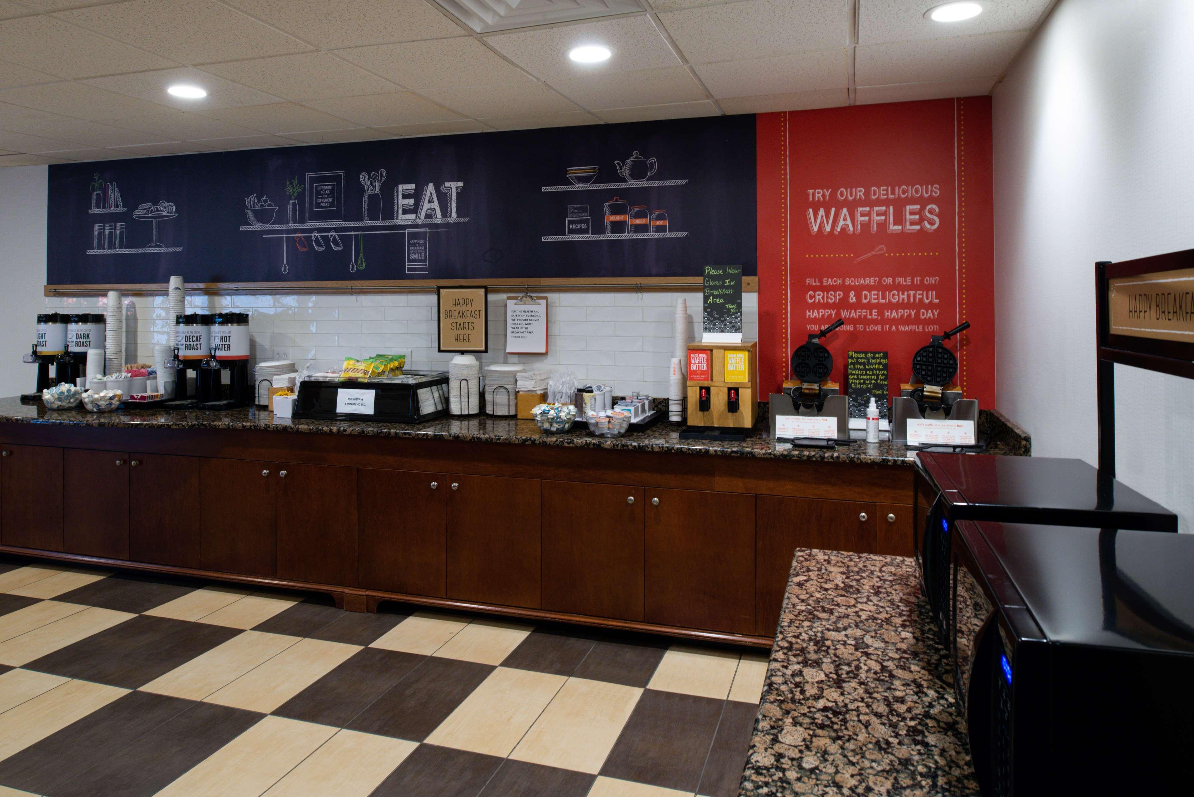 Hampton Inn Wytheville Exterior foto